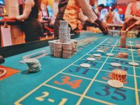 Vijf grote casino's houden hun vergunning in Nederland