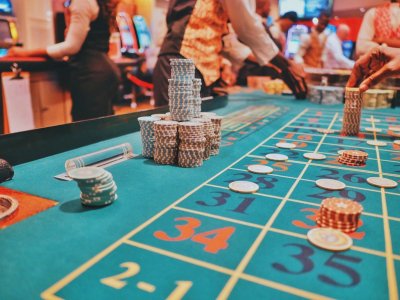Vijf grote casino's houden hun vergunning in Nederland